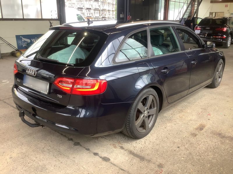 Audi A4 2.0 TDI S line Sportpaket plus 2015 – снимка 6