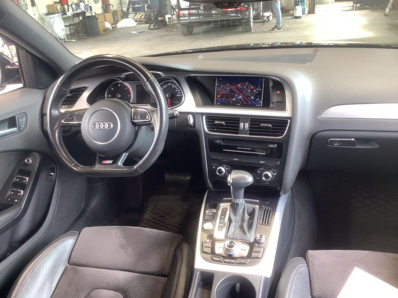 Audi A4 2.0 TDI S line Sportpaket plus 2015 – снимка 12