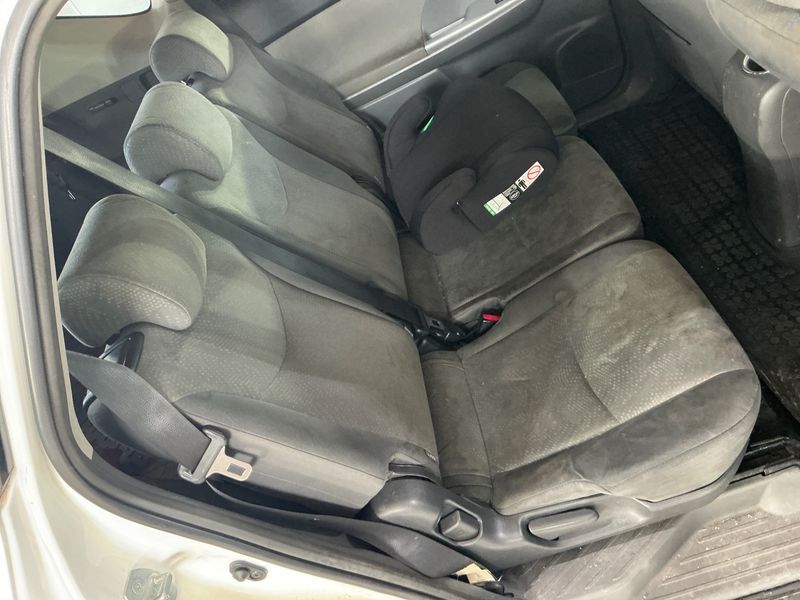 Toyota Prius+ 1.8 Comfort 2014 – снимка 42