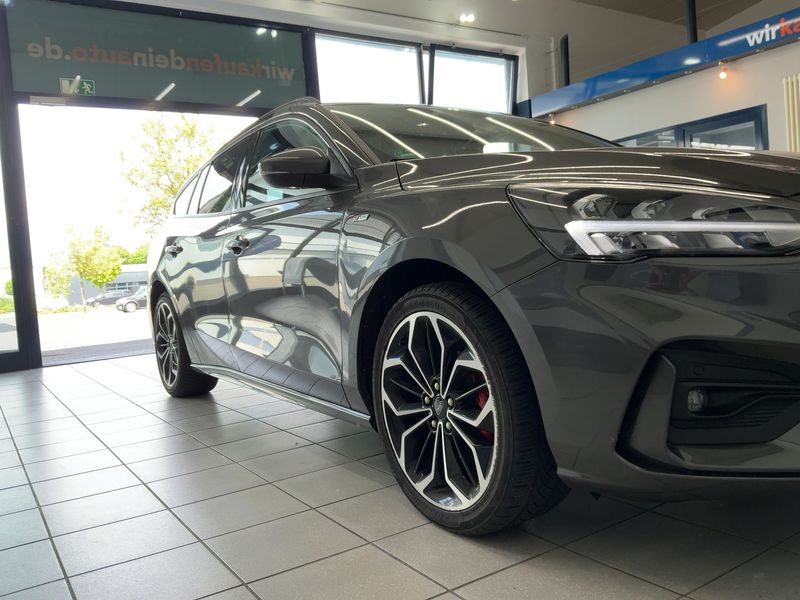 Ford Focus 1.0 EcoBoost Mild-Hybrid ST-Line X 2021 – снимка 12