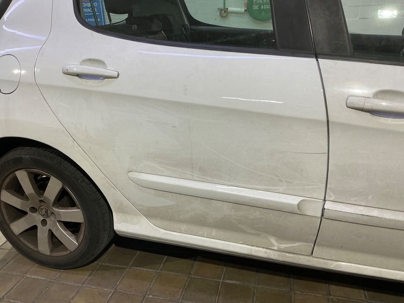 Peugeot 308 1.6 HDi Sport 2010 – снимка 24