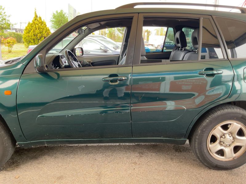 Toyota RAV 4 1.8 Luna 2004 – снимка 4