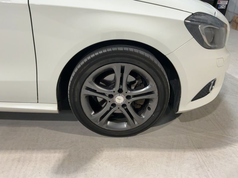 Mercedes-Benz A-Klasse A 220 CDI BlueEfficiency Urban 2014 – снимка 11