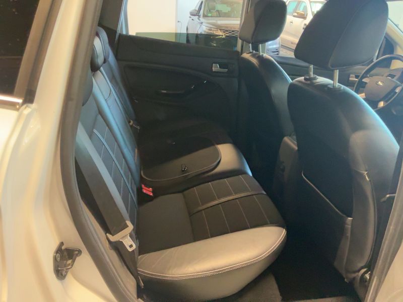 Ford Kuga 2.5 Titanium 2012 – снимка 19