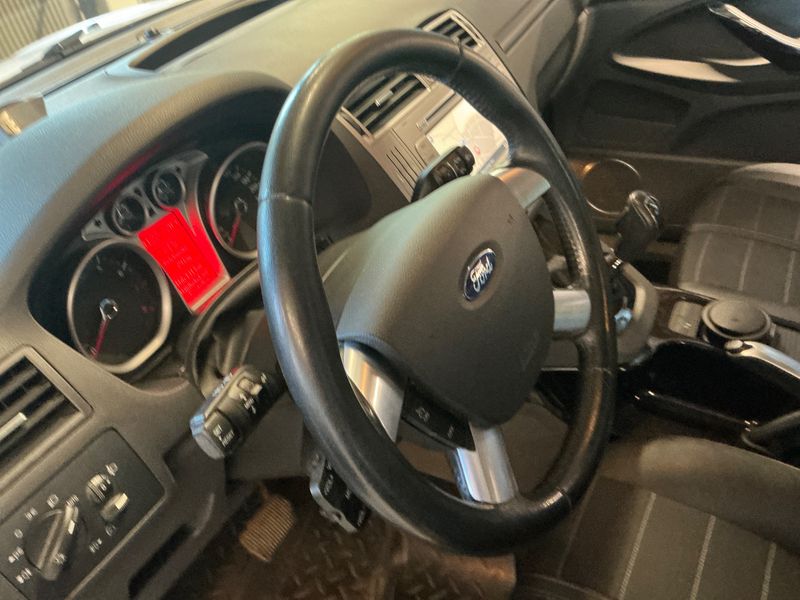 Ford Kuga 2.5 Titanium 2012 – снимка 23