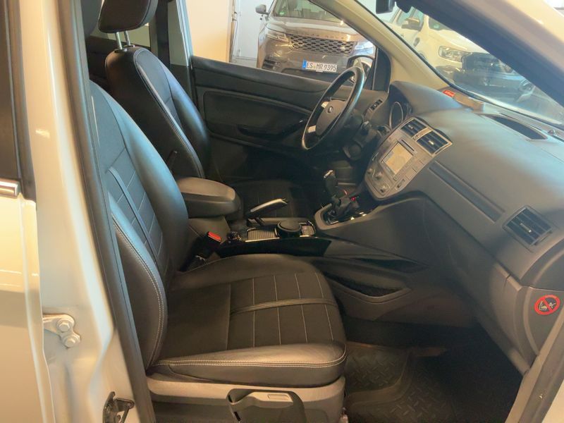 Ford Kuga 2.5 Titanium 2012 – снимка 16