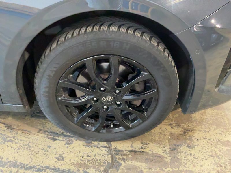 Kia cee'd 1.6 CRDi Spirit 2018 – снимка 11