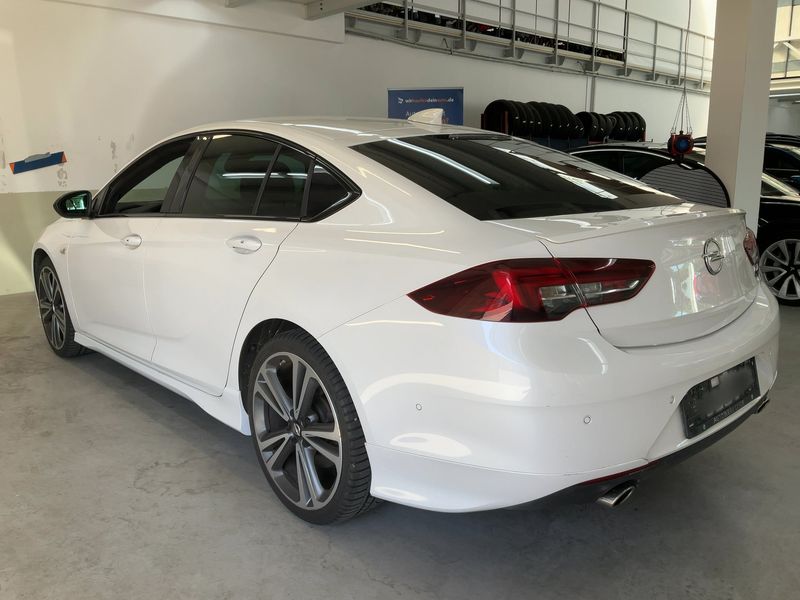 Opel Insignia Grand Sport 2.0 CDTI Ultimate Exclusive 4x4 2018 – снимка 6