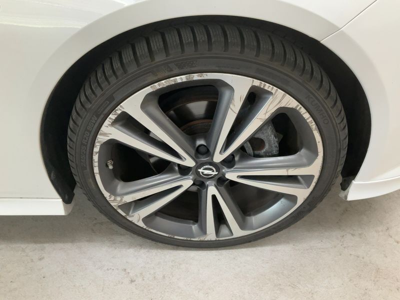 Opel Insignia Grand Sport 2.0 CDTI Ultimate Exclusive 4x4 2018 – снимка 11