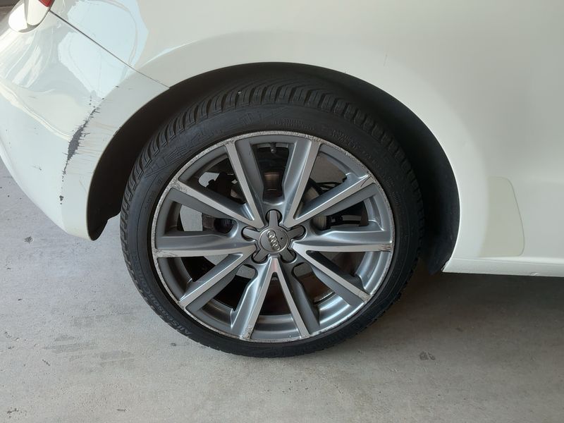 Audi A1 1.6 TDI Ambition Luxe 2011 – снимка 9