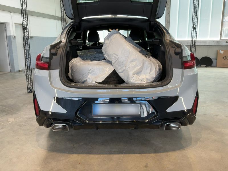 BMW X4 xDrive 20d Mild-Hybrid M Sport 2024 – снимка 16