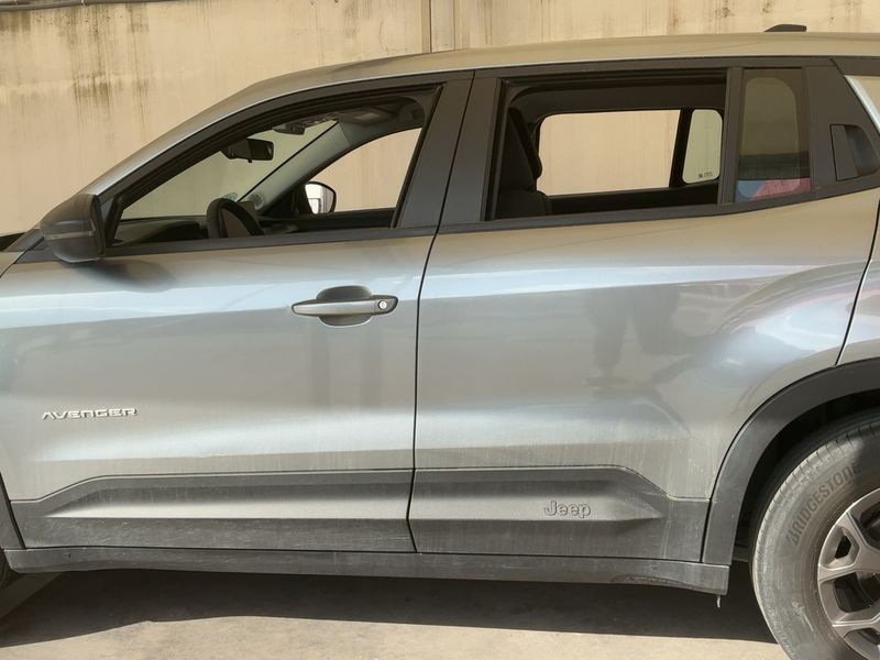 Jeep Avenger 1.2 T-GDI Longitude 2023 – снимка 4