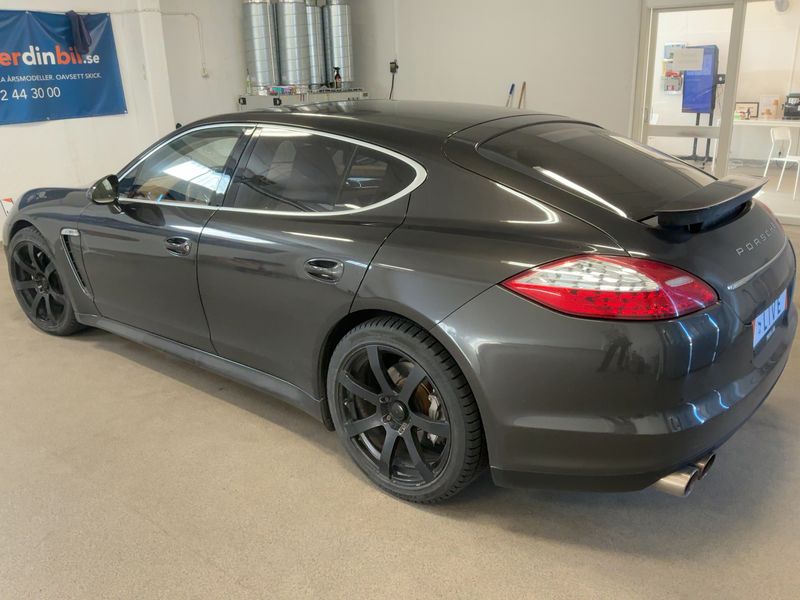 Porsche Panamera 4S 2011 – снимка 6