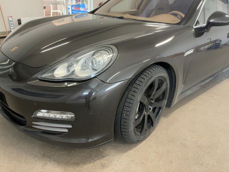 Porsche Panamera 4S 2011 – снимка 2