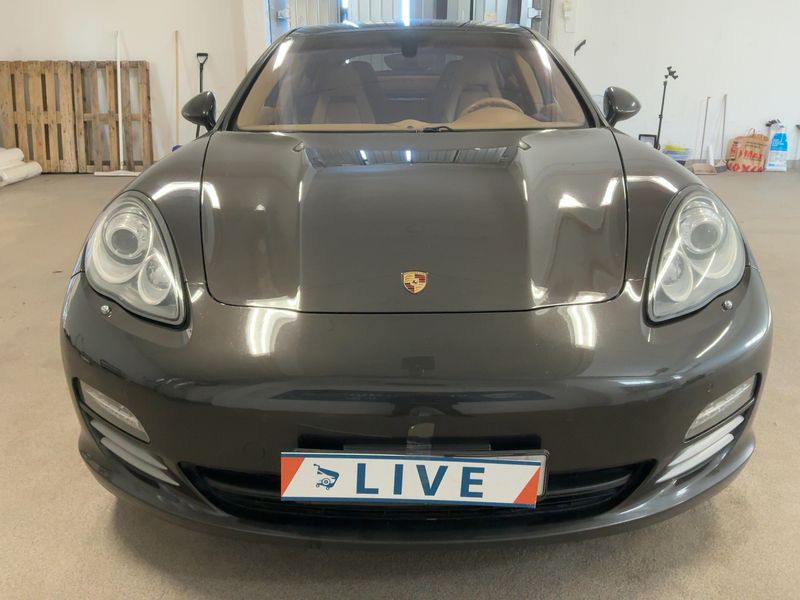 Porsche Panamera 4S 2011 – снимка 14