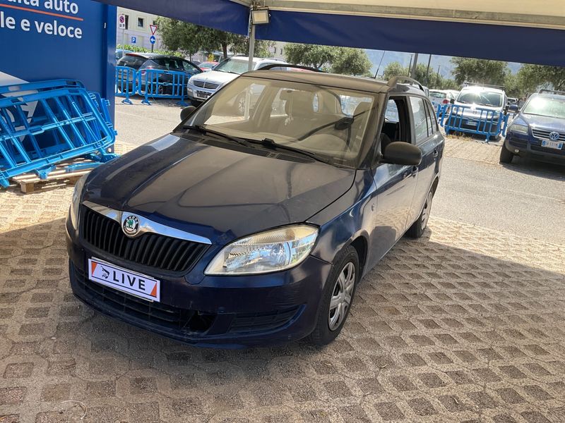 Skoda Fabia 1.2 Classic 2011 – снимка 1