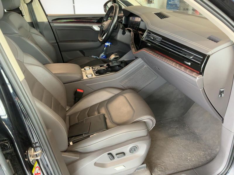 Volkswagen Touareg 3.0 eHybrid Atmosphere 4Motion 2021 – снимка 17