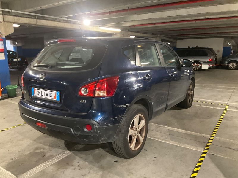 Nissan Qashqai 2.0 dCi Acenta 2009 – снимка 2