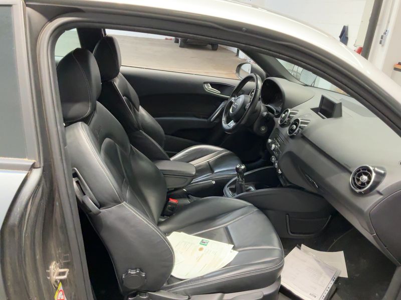 Audi A1 1.4 TFSI S line Sportpaket 2014 – снимка 17
