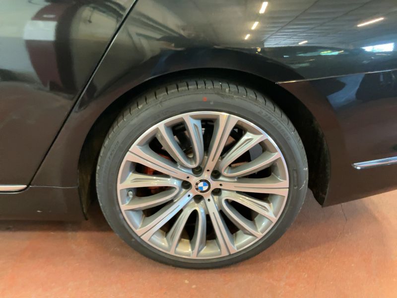 BMW 7er 730d xDrive Exclusive 2016 – снимка 5