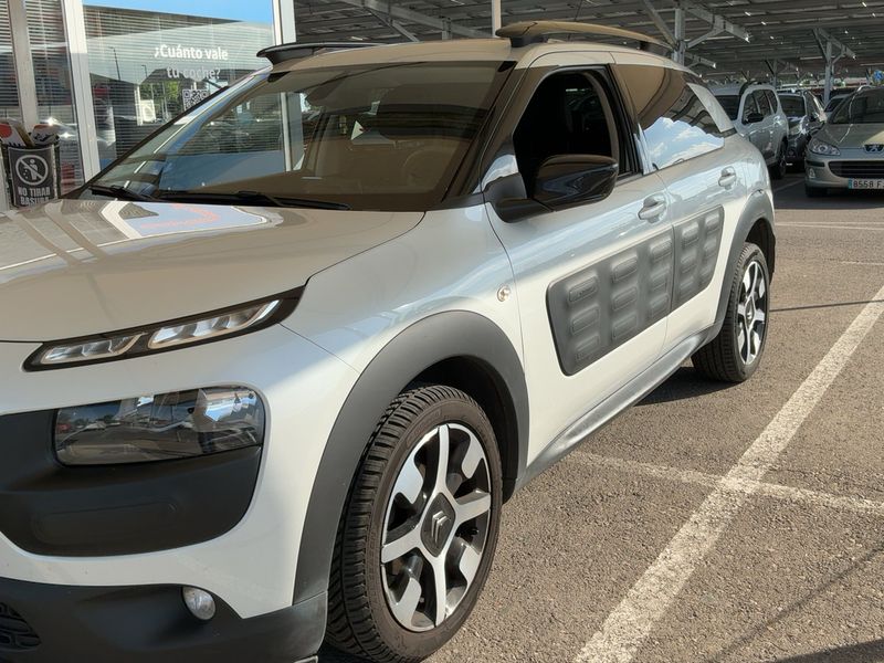 Citroen C4 Cactus 1.6 Blue-HDi Shine Edition 2016 – снимка 2