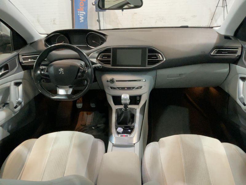 Peugeot 308 1.6 THP Active 2014 – снимка 17