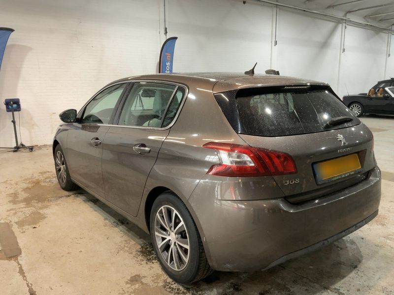 Peugeot 308 1.6 THP Active 2014 – снимка 6