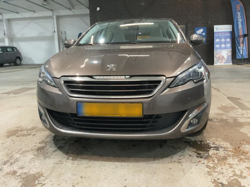 Peugeot 308 1.6 THP Active 2014 – снимка 14