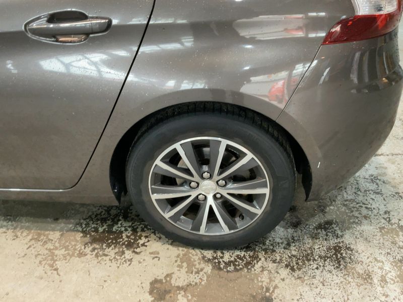 Peugeot 308 1.6 THP Active 2014 – снимка 5