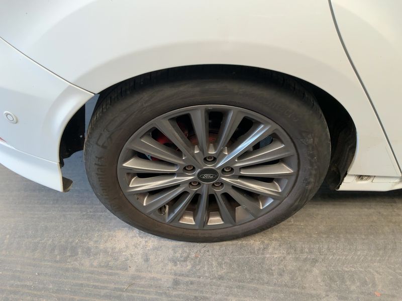 Ford Focus 1.0 EcoBoost ST-Line 2017 – снимка 9