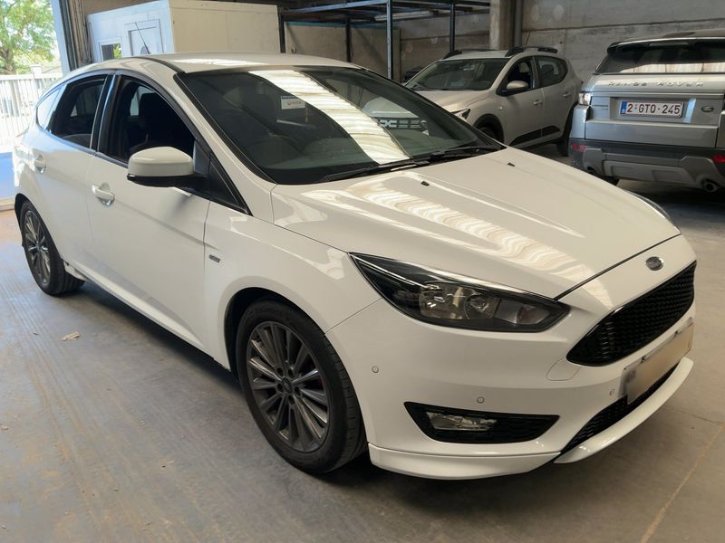 Ford Focus 1.0 EcoBoost ST-Line 2017 – снимка 12