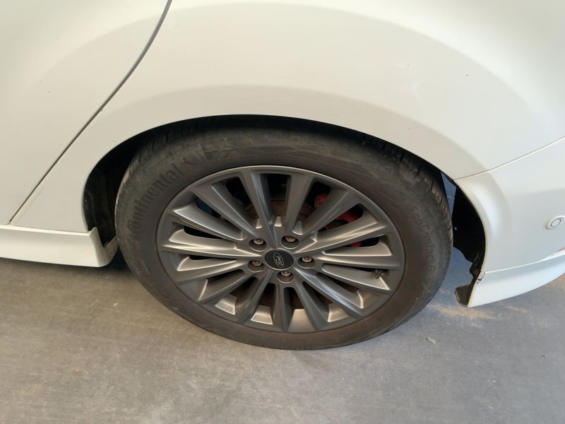 Ford Focus 1.0 EcoBoost ST-Line 2017 – снимка 5