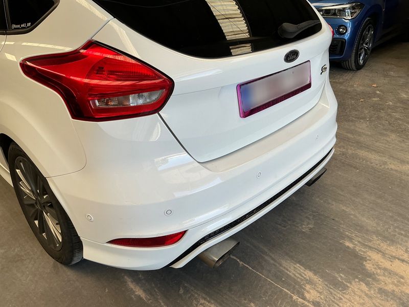 Ford Focus 1.0 EcoBoost ST-Line 2017 – снимка 28
