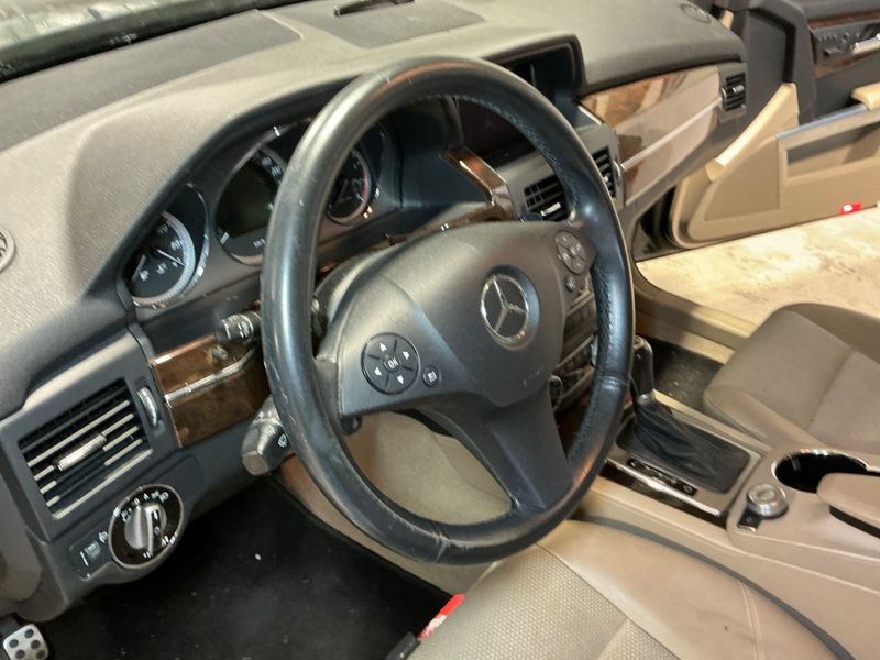 Mercedes-Benz GLK-Klasse GLK 300 4Matic 2010 – снимка 31