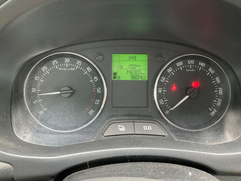 Skoda Fabia 1.6 TDI Style 2012 – снимка 4