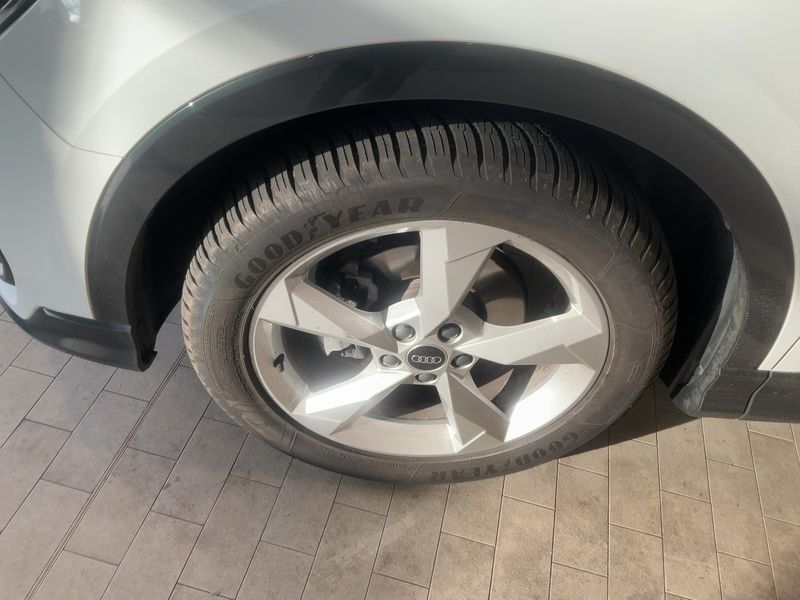 Audi Q3 35 TFSI Mild-Hybrid S line 2022 – снимка 3