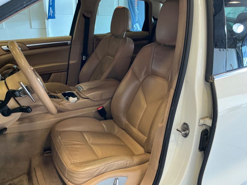 Porsche Cayenne Diesel 2011 – снимка 26