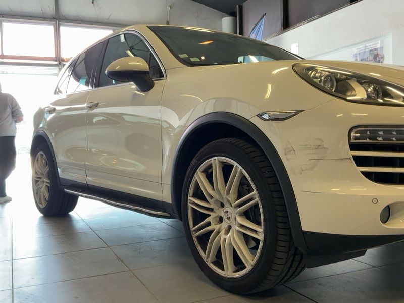 Porsche Cayenne Diesel 2011 – снимка 12