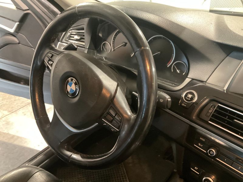 BMW 5er 520d xDrive 2017 – снимка 23
