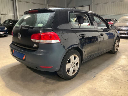 Volkswagen Golf VI 1.6 TDI Comfortline BlueMotion Tech 2010 – снимка 2