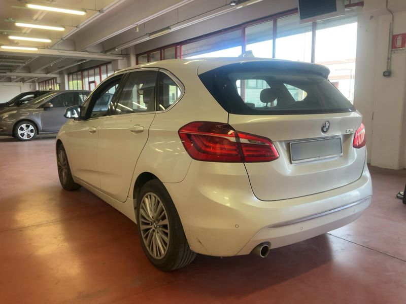BMW 2er 218d Active Tourer Luxury Line 2015 – снимка 6