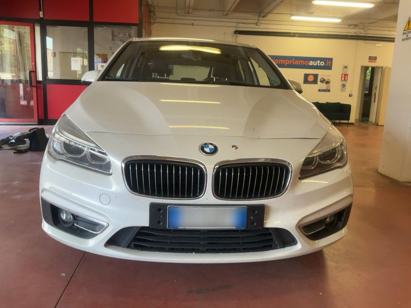 BMW 2er 218d Active Tourer Luxury Line 2015 – снимка 14