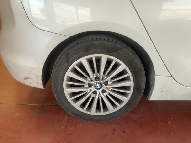 BMW 2er 218d Active Tourer Luxury Line 2015 – снимка 9