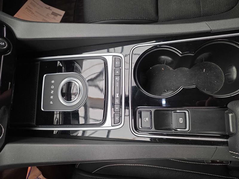 Jaguar F-Pace 20d R-Sport AWD 2016 – снимка 36