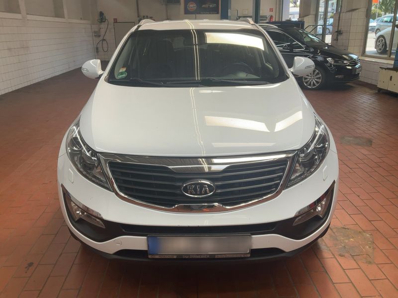 Kia Sportage 2.0 CRDi Spirit 4WD 2012 – снимка 14