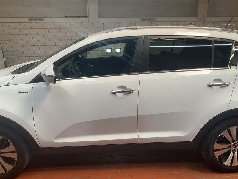 Kia Sportage 2.0 CRDi Spirit 4WD 2012 – снимка 4