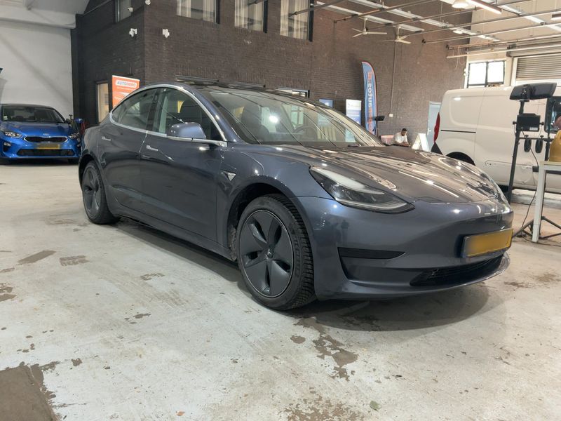 Tesla Model 3 Standard Range Plus 2019 – снимка 12