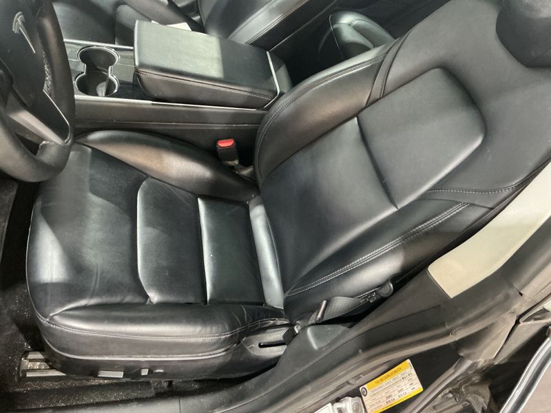 Tesla Model 3 Standard Range Plus 2019 – снимка 31