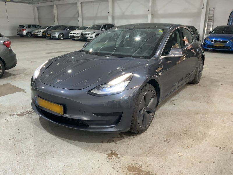 Tesla Model 3 Standard Range Plus 2019 – снимка 1