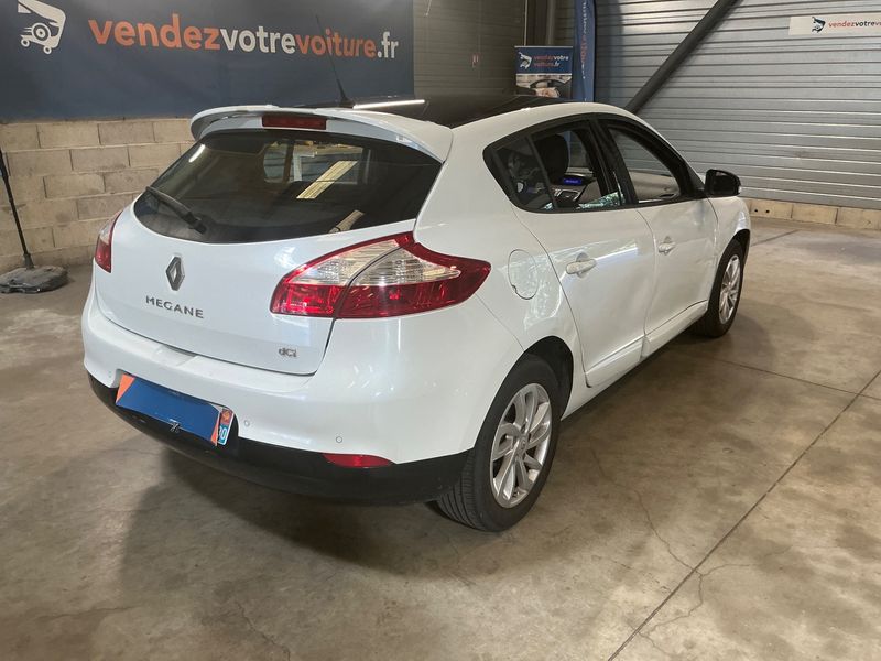 Renault Megane 1.5 dCi Dynamique 2013 – снимка 2